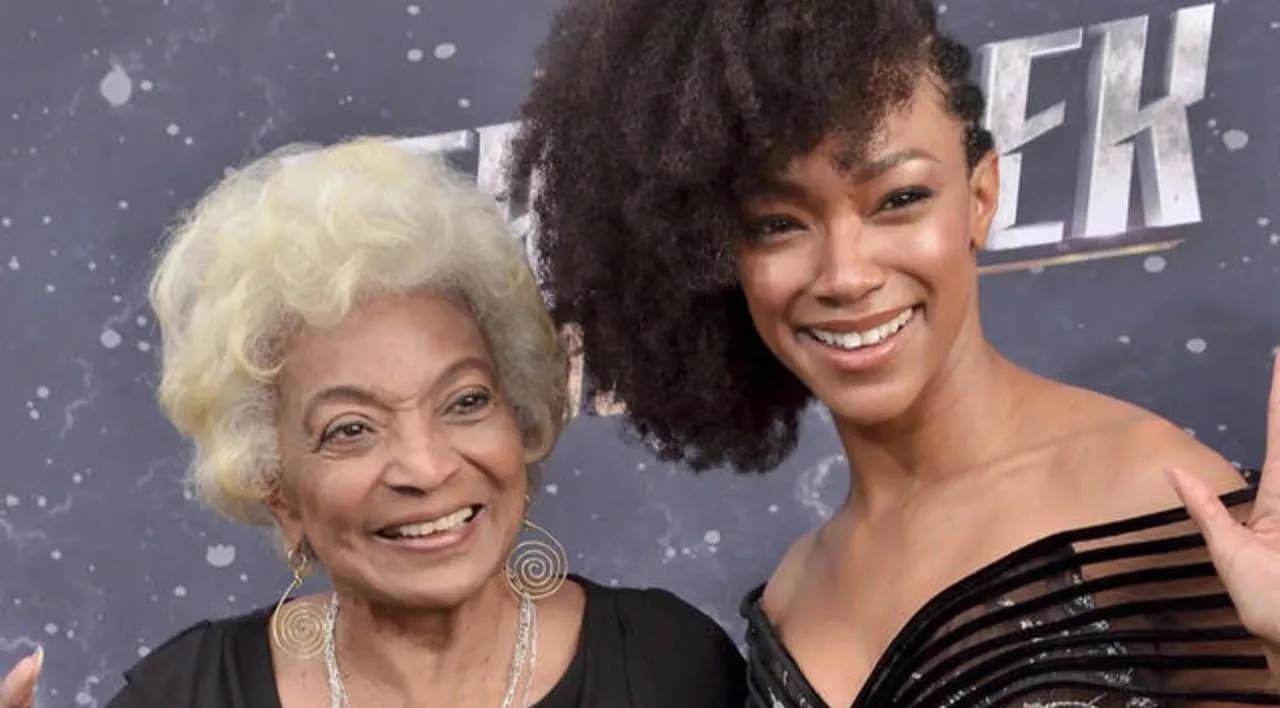 Sonequa Martin-Green Parents