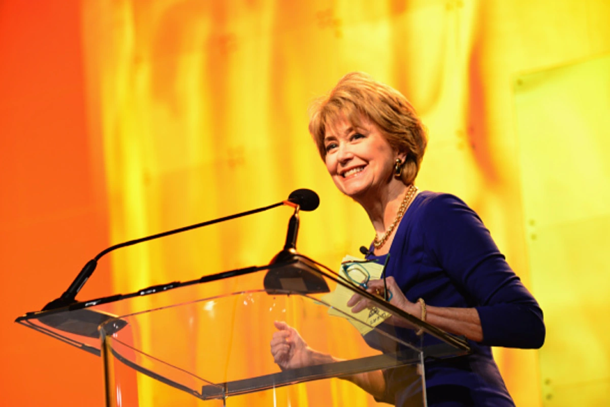 How Old Is Jane Pauley In 2022? How Did He Start His Career?