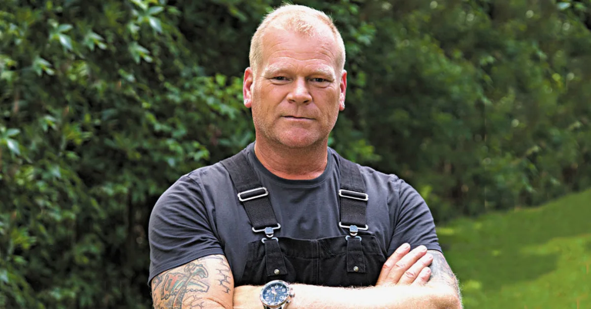 Mike Holmes Wife