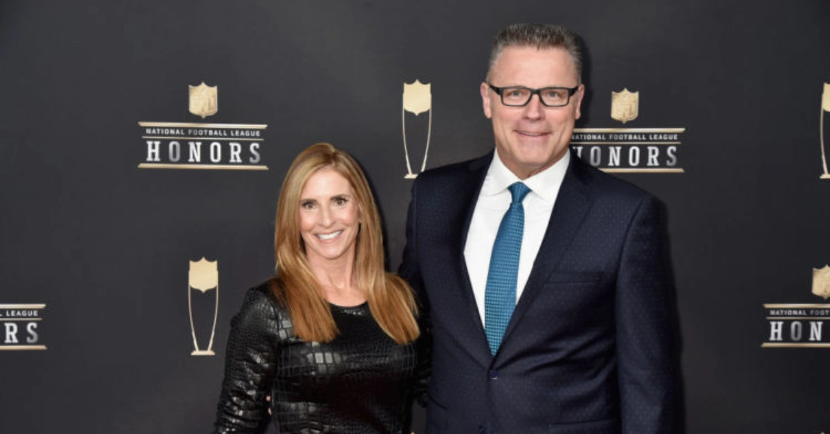 Howie Long Wife