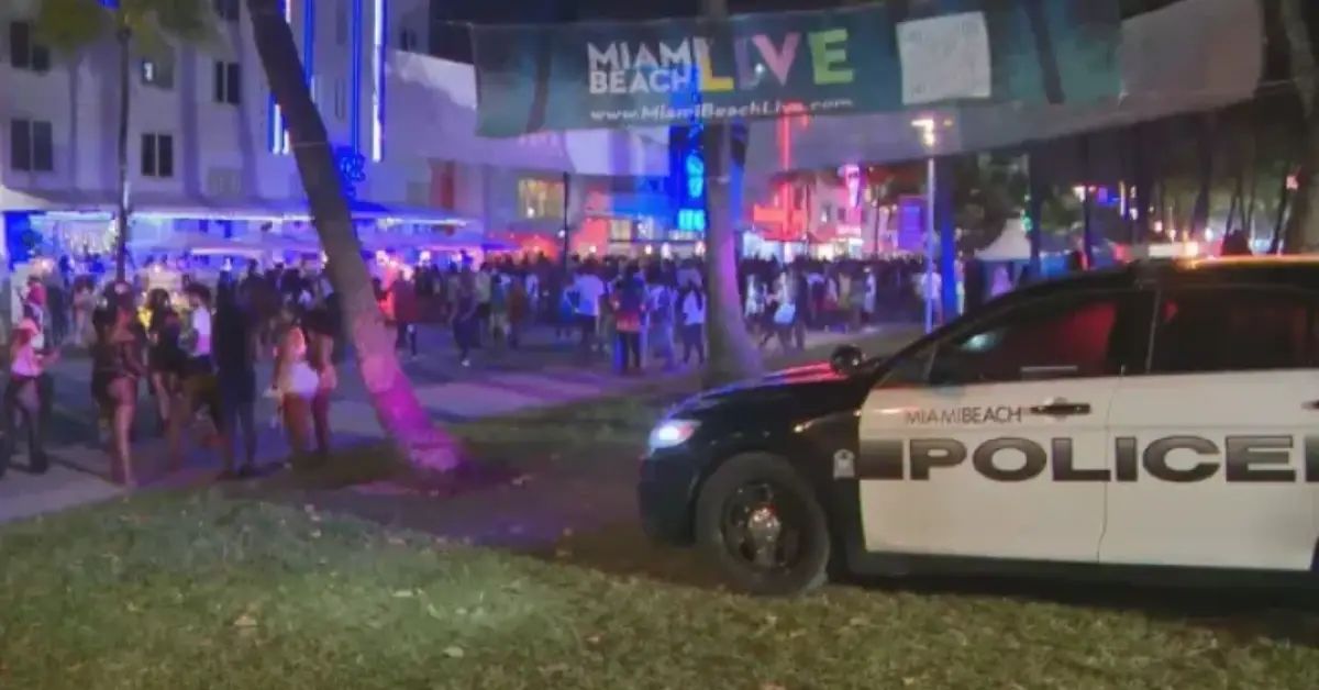 Miami Beach Imposes Curfew After Deadly Shootings