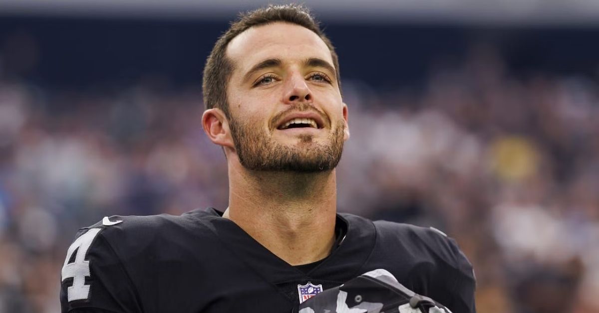 Derek Carr Net Worth